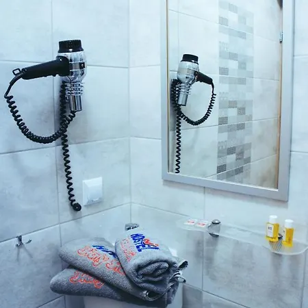 Hostel Bialy Slon Delux