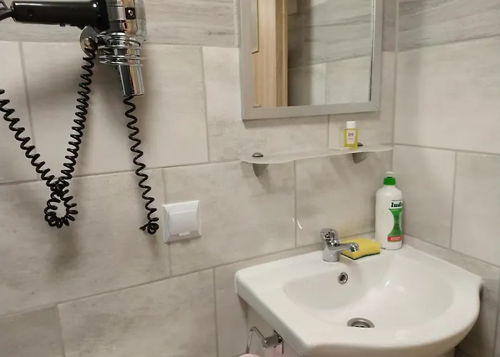 Bialy Slon Delux Vandrerhjem Gdynia